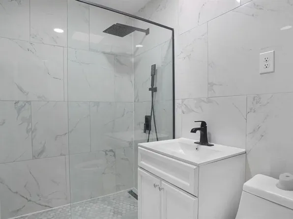 3604 Willett Avenue image 21 of 31