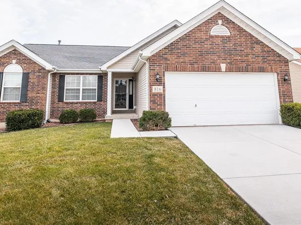 816 Harding St, Saint Peters, MO 63376