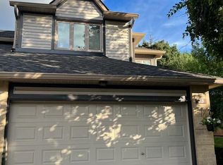 2275 Credit Valley Rd #75, Mississauga, ON L5M4N5