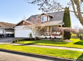 988 Homestead Drive, Burlington, WA 98233