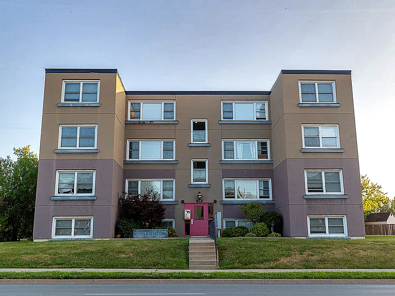 143 Westchester Cres — Photo 17