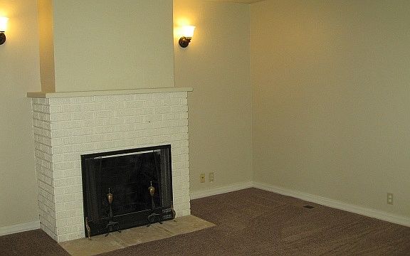 2nd image of 221 W 24th Ave