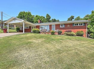 1003 Ridgefield Cir, Johnson City, TN 37601