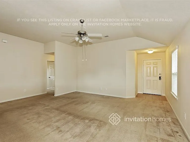 914 Doubletree Glen Dr — Photo 3