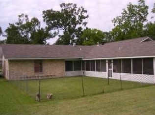 302 Rio Hondo St, Sulphur, LA 70663