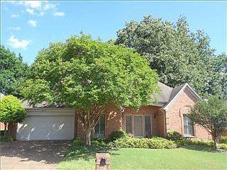 1st image of 8615 Meadow Green Dr