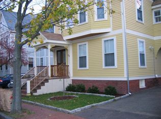 22 Blake St, Cambridge, MA 02140