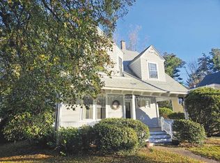 60 Maple St, Framingham, MA 01702