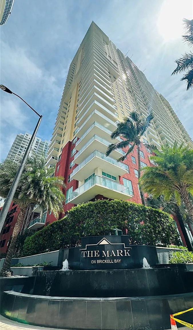 The Mark On Brickell Cond — Photo 2