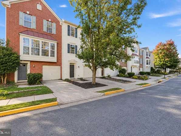 3734 Shannons Green Way, Alexandria, VA 22309