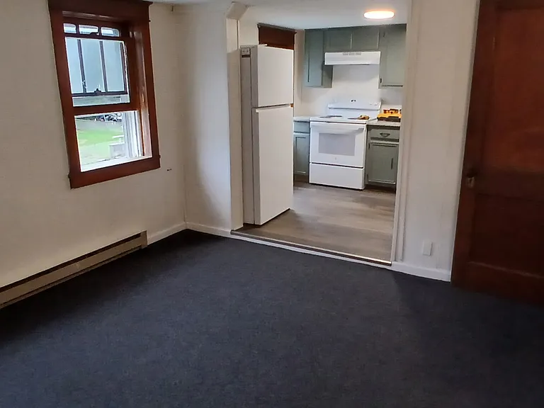 23 Coal St #2 — Photo 7