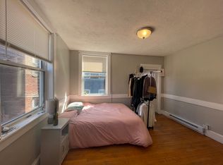 161 Endicott St #5R, Boston, MA 02113