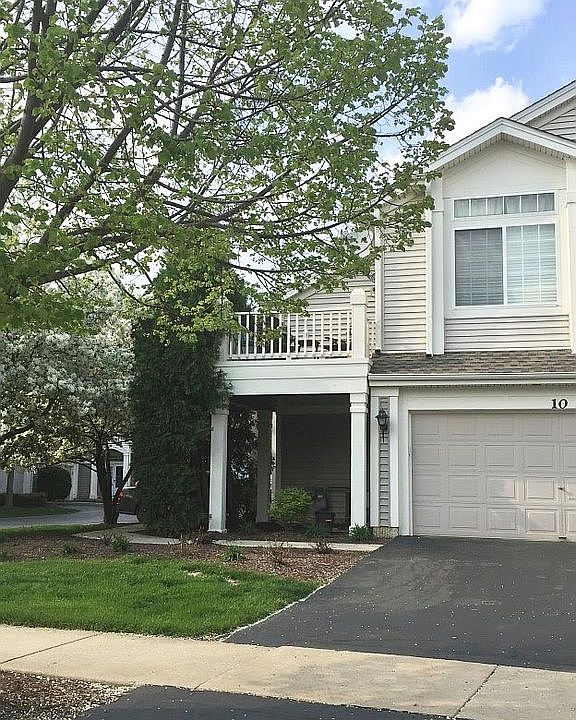 1st image of 10 W Briarwood Dr