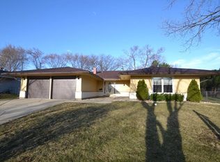 3607 Finch Ct, Rolling Meadows, IL 60008