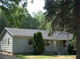 879-881 Hard Rd, Webster, NY 14580