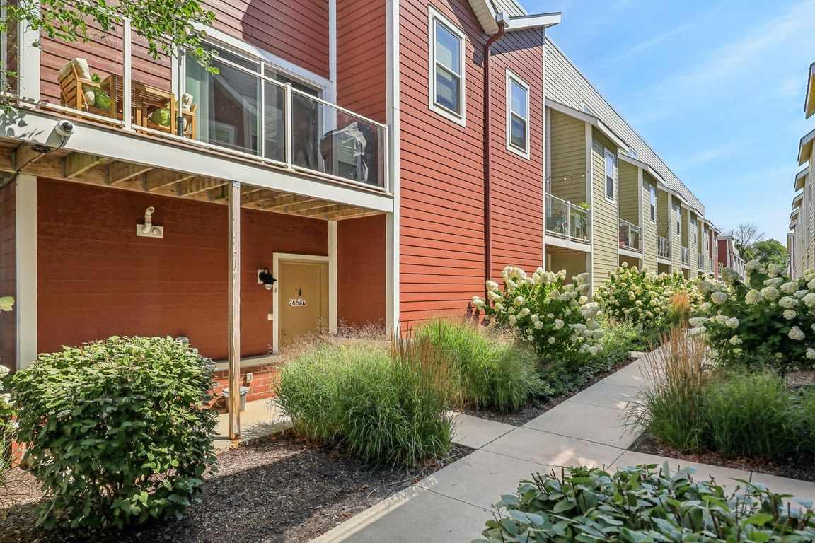 Row House 31 Exterior
