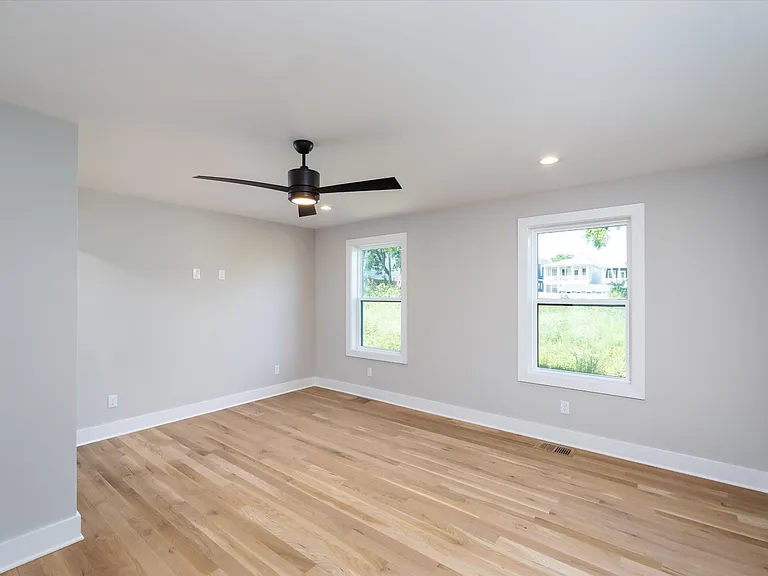 5915 Maxon Ave #B — Photo 90