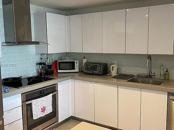 4th image of 1600 NE 1st Ave APT 2707