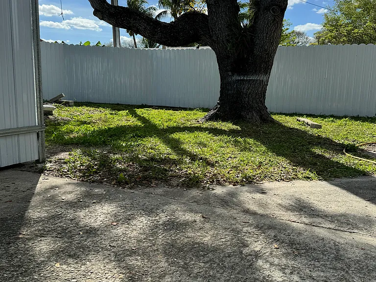 9147 Reed Dr — Photo 17