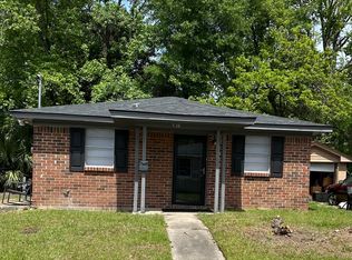 638 W 48th St, Savannah, GA 31405