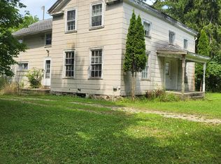 4865 Eager Rd, Howell, MI 48855