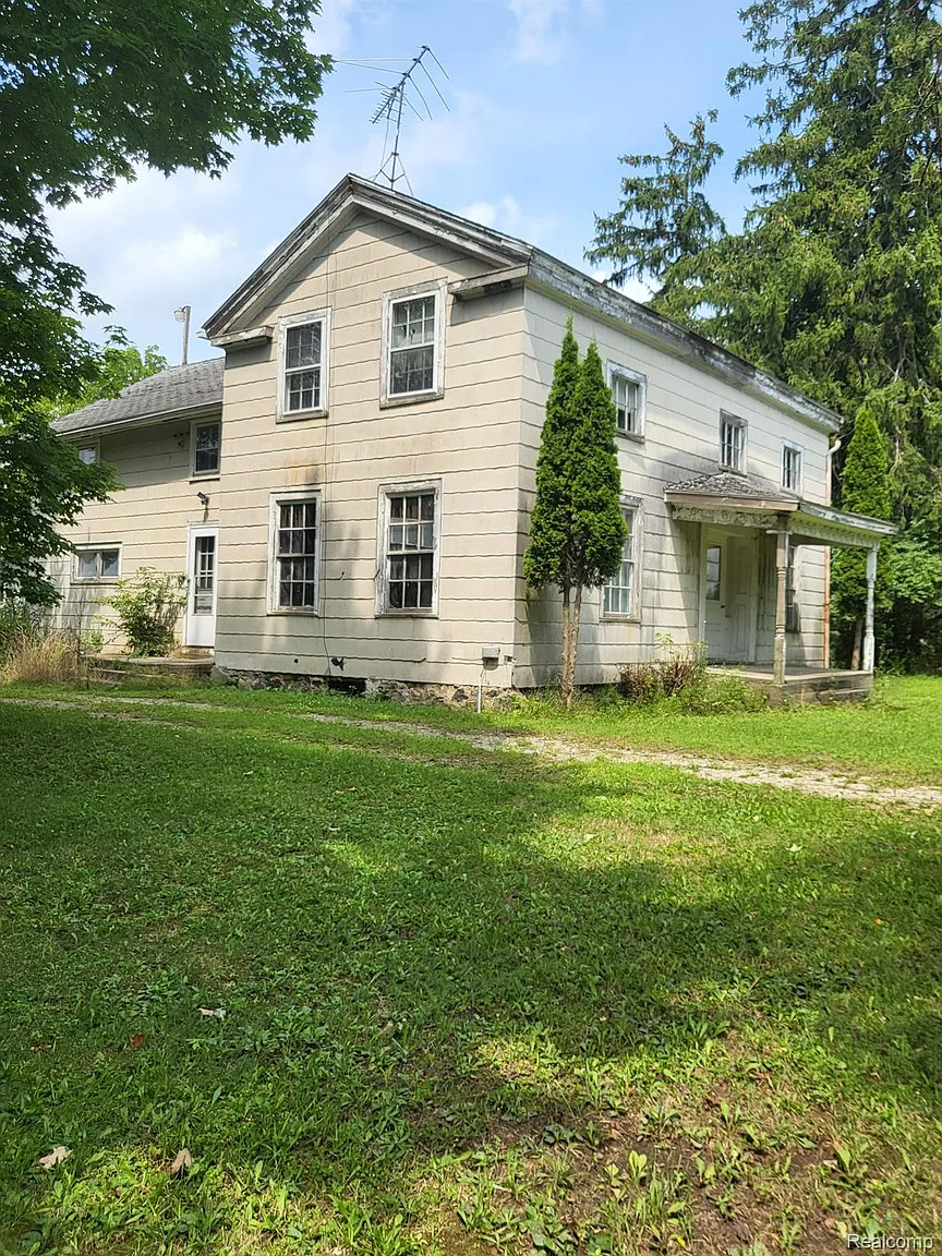 4865 Eager Rd photo 1