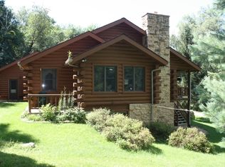 5578 Reeve Rd, Mazomanie, WI 53560