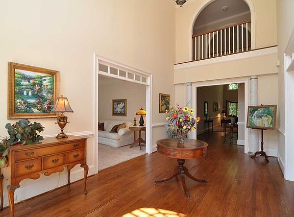 2nd image of 2030 Brooke Forest Ct