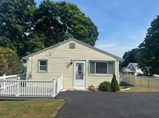2 Berkley St, Peabody, MA 01960