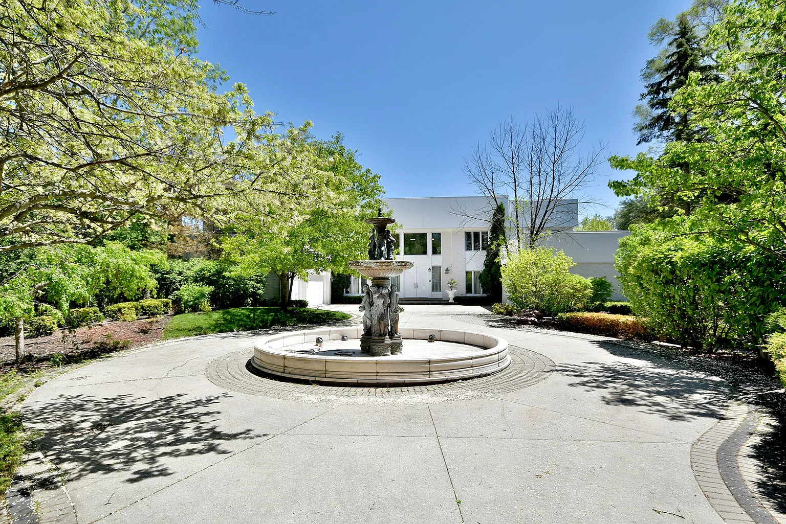 1810 Shelley Ct photo 1