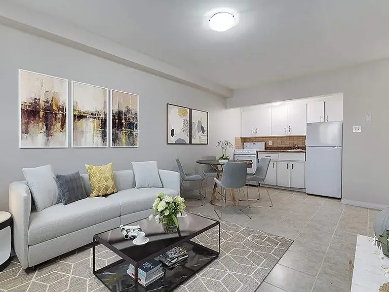 1602 Main St #1 — Photo 4