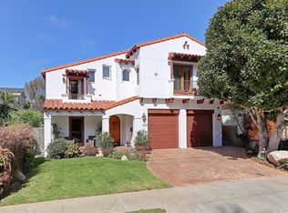 1555 8th St, Manhattan Beach, CA 90266