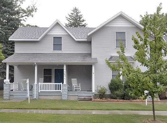 2nd image of 563 Indiana Ave #N
