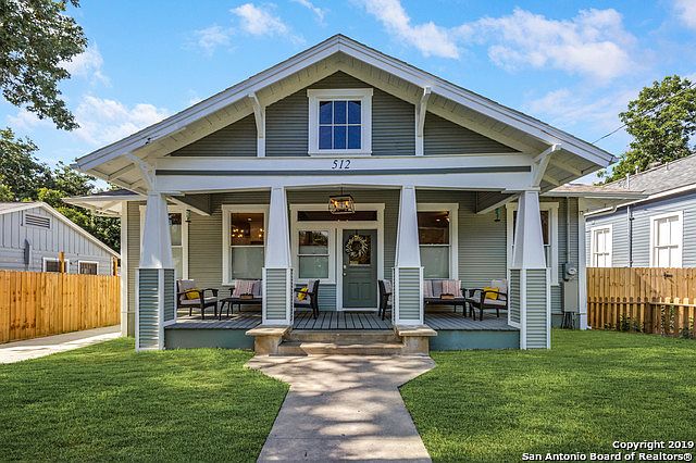 1st image of 512 E Mistletoe Ave
