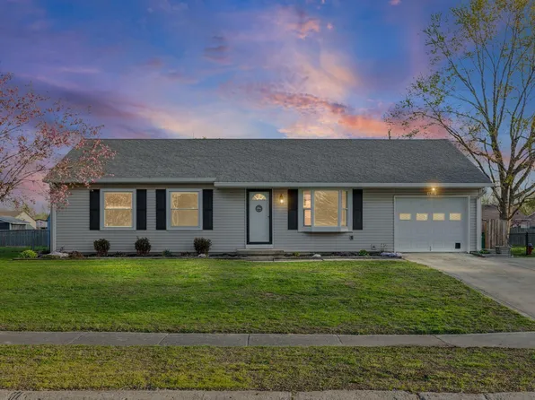 1428 Elizabeth Dr, Lebanon, IN 46052