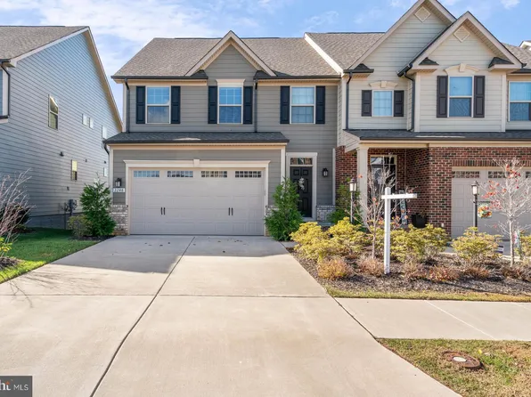 2248 Red Pine Loop, Dumfries, VA 22026