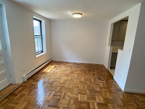 2nd image of 1130 Stadium Ave #1