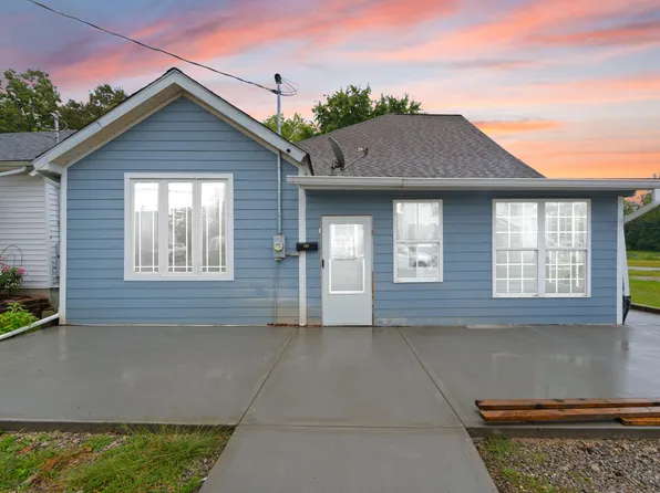 109 5th St, Winchester, KY 40391