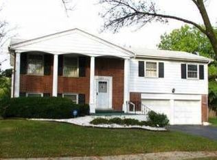 18748 Loomis Ave, Homewood, IL 60430