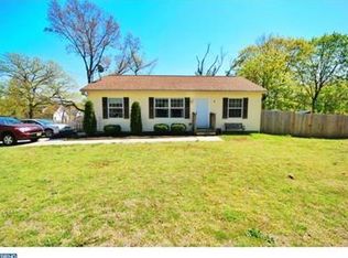 2 Hazel Ln, Pine Hill, NJ 08021