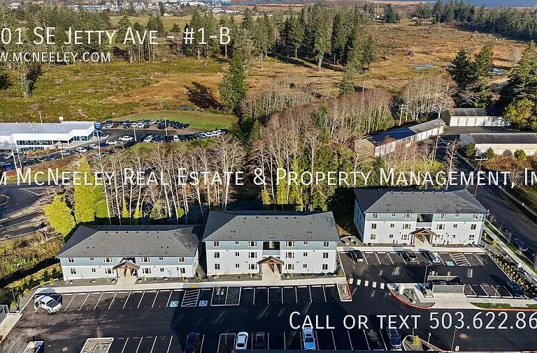 1301 SE Jetty Ave #1-B — Photo 19