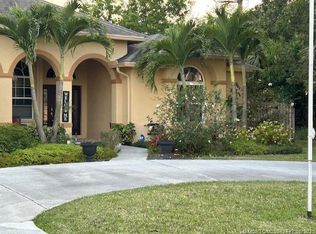 1456 SW Del Rio Blvd, Port Saint Lucie, FL 34953