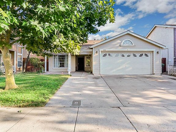 2nd image of 1874 Saint Lakes Way