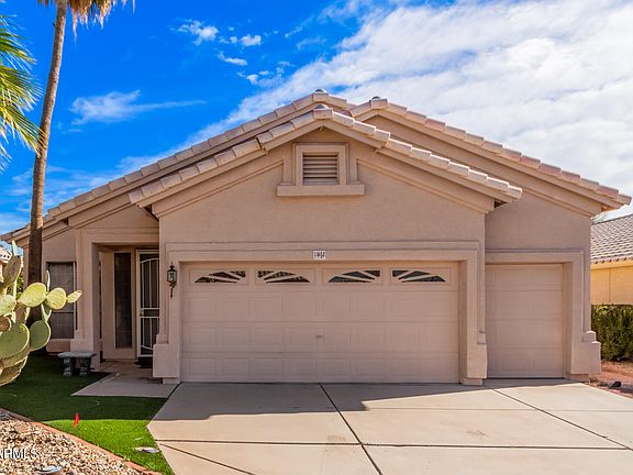 3rd image of 11652 W PRICKLY PEAR Court