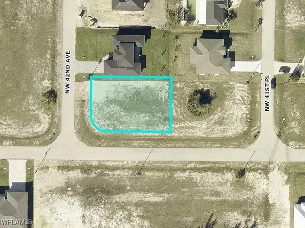 3001 NW 42nd Ave, Cape Coral, FL 33993