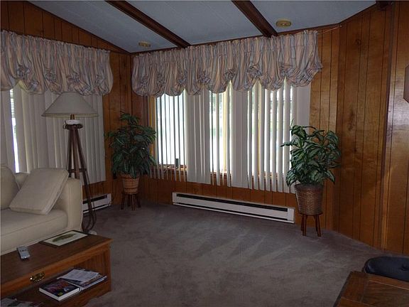 5th image of 138 Cayuga Way #138