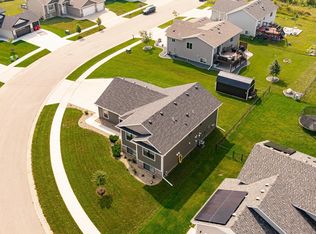 909 9th Ave NE, Kasson, MN 55944