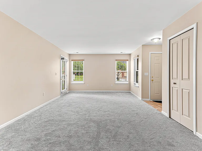 47903 Cardiff Ave — Photo 4