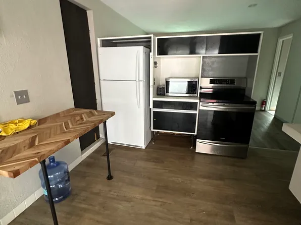 407 S Hillcrest Ave #405, Clearwater, FL 33756