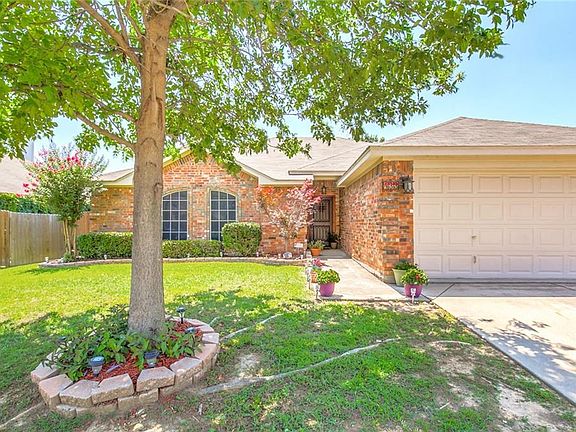 2nd image of 433 Willow Vista Dr